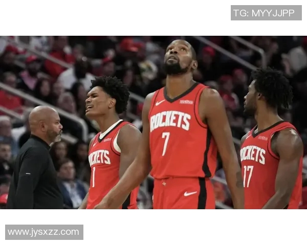 弗拉格对阵火箭表现亮眼，独行侠新星比肩杜兰特